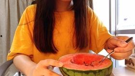 吃瓜网留学生,揭秘海外留学生活与网络热点